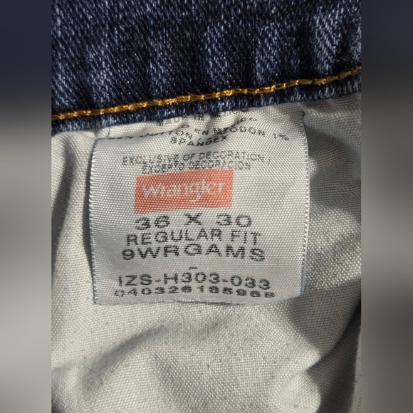 Mens 36 x 30 Wrangler Regular Fit Denim Jeans 5 pocket design - Picture 7 of 12